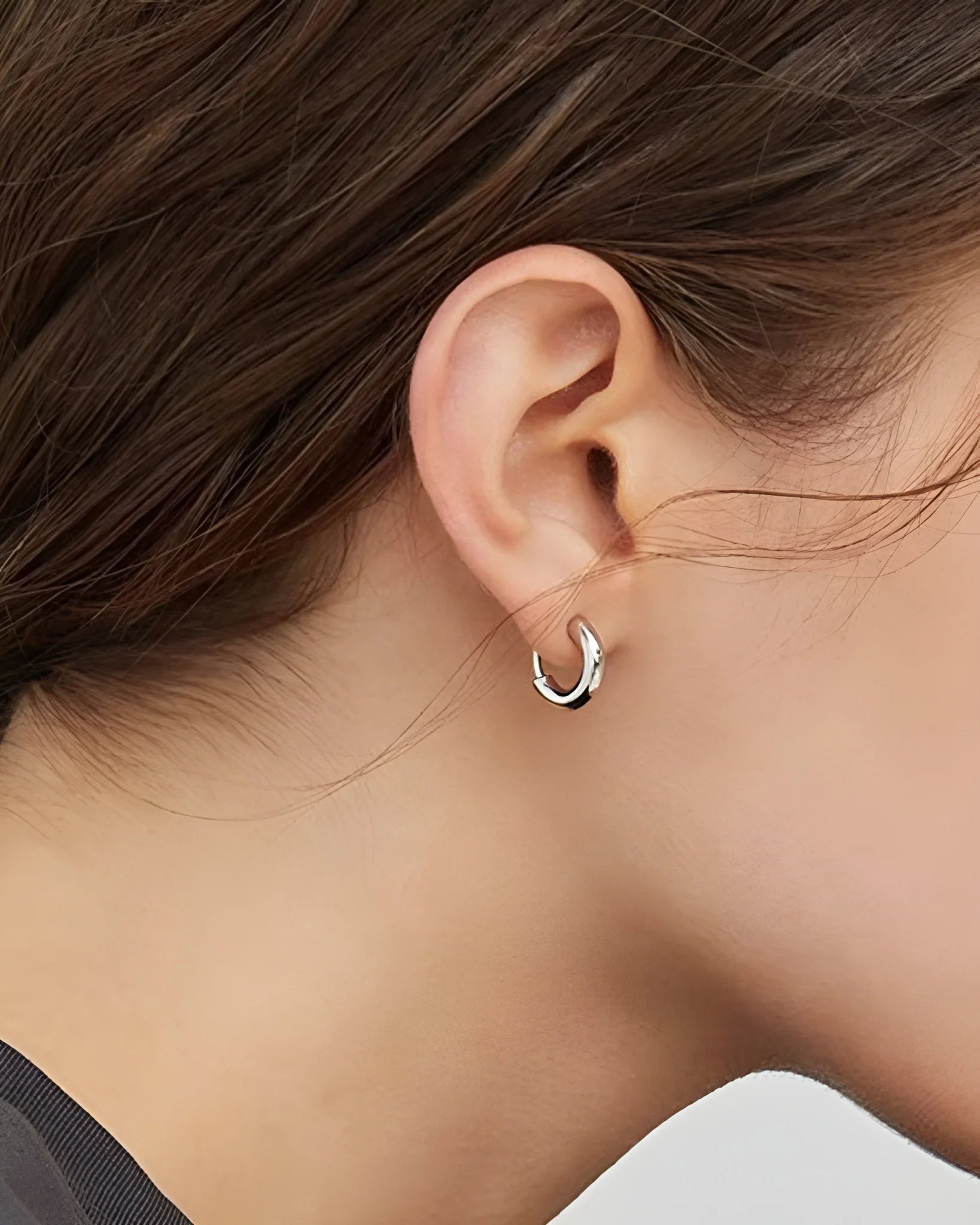 Classic Clip-on Huggies