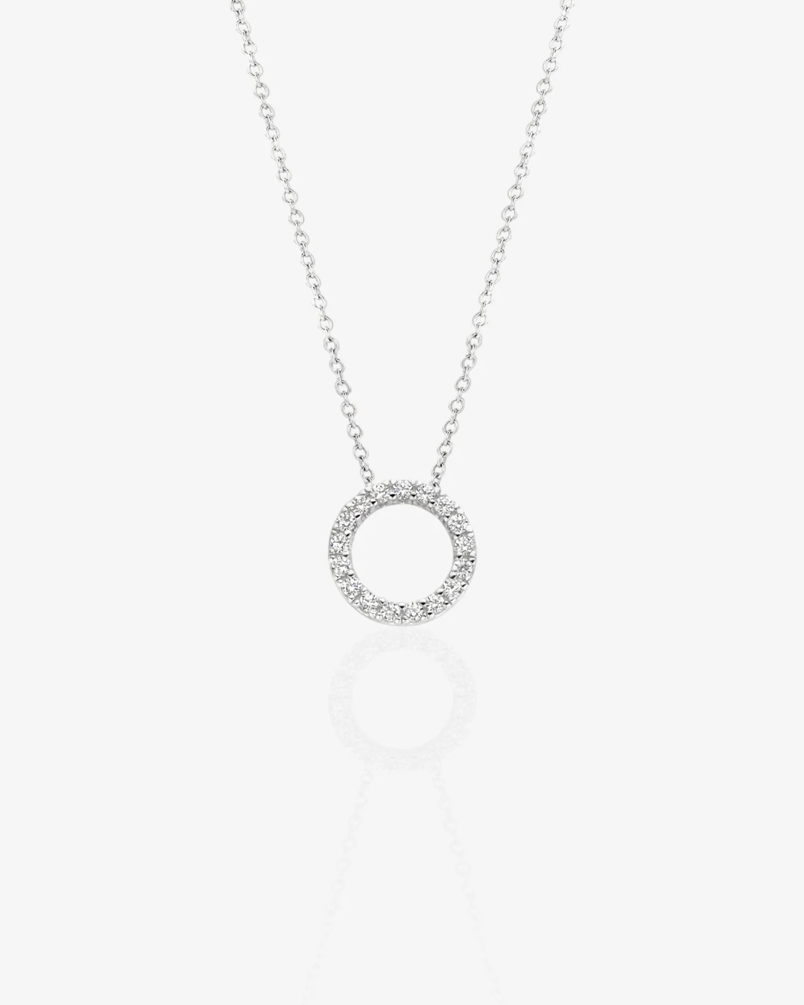 Vaia Circle Necklace